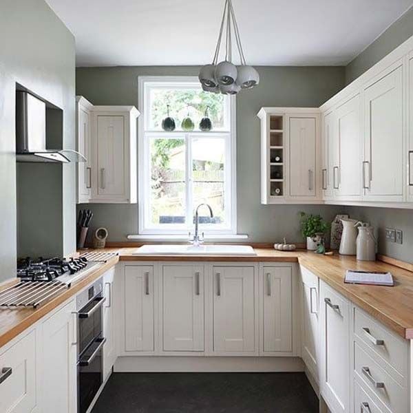 Horseshoe Kitchen Design