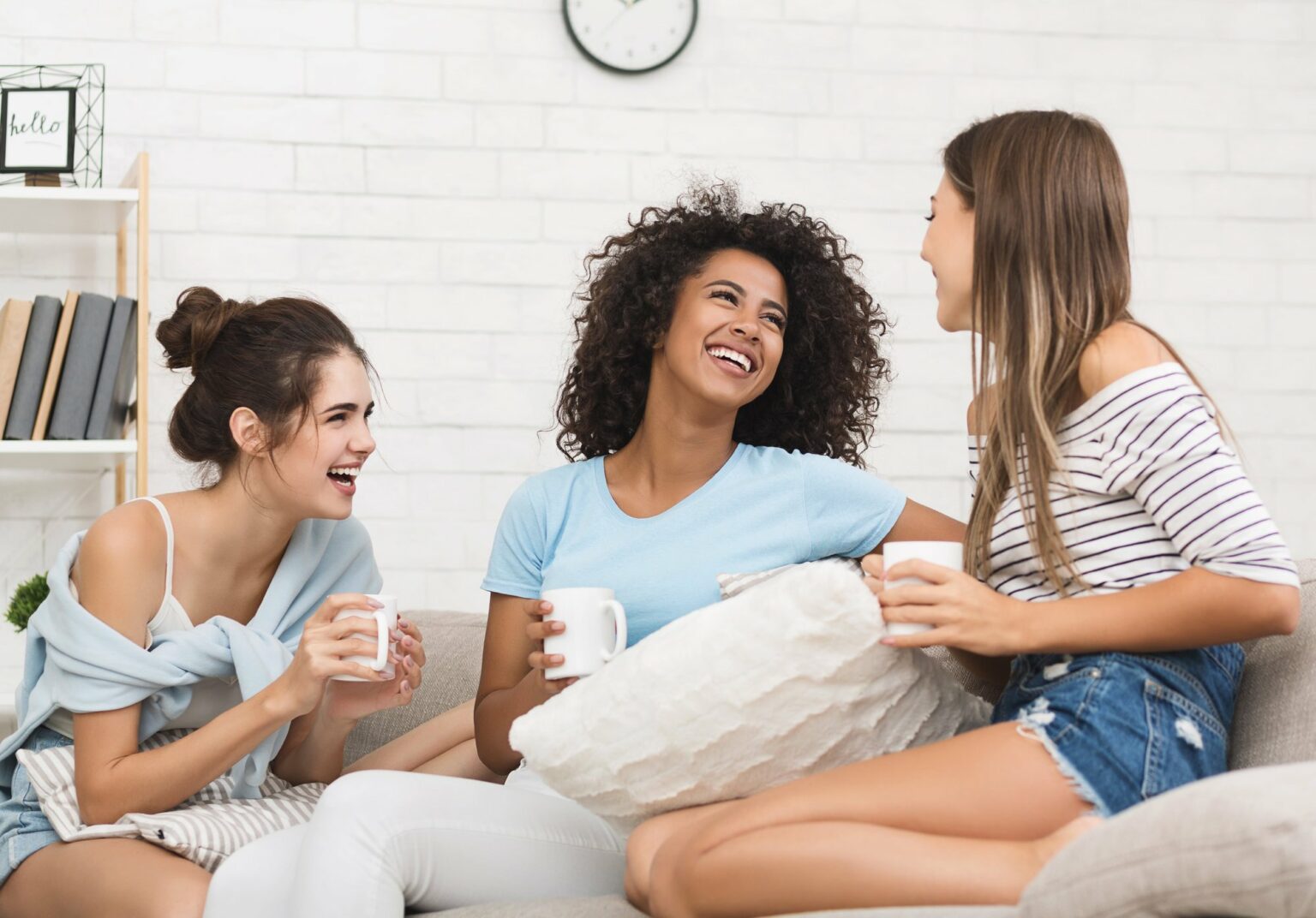 25 Essential Roommate Rules You Should Have Before Moving in Together