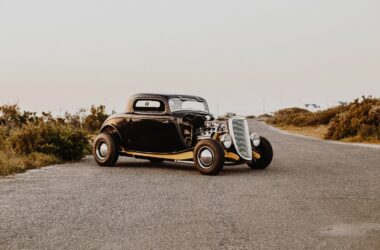 Is Owning a Classic Car Without a Garage Possible? - Neighbor Blog