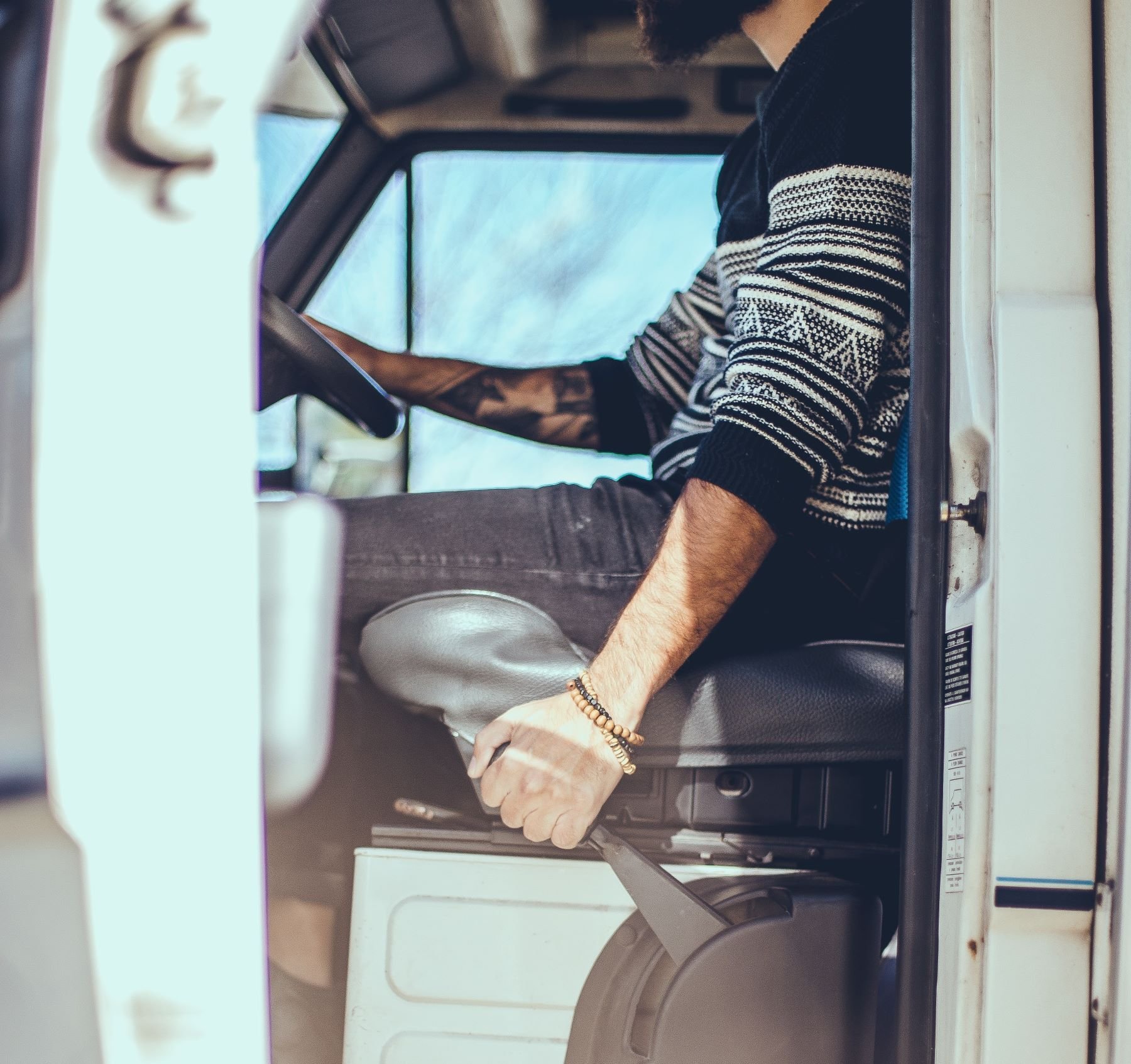 Class A Vs Class C Motorhome Which One Is Best? Neighbor Blog