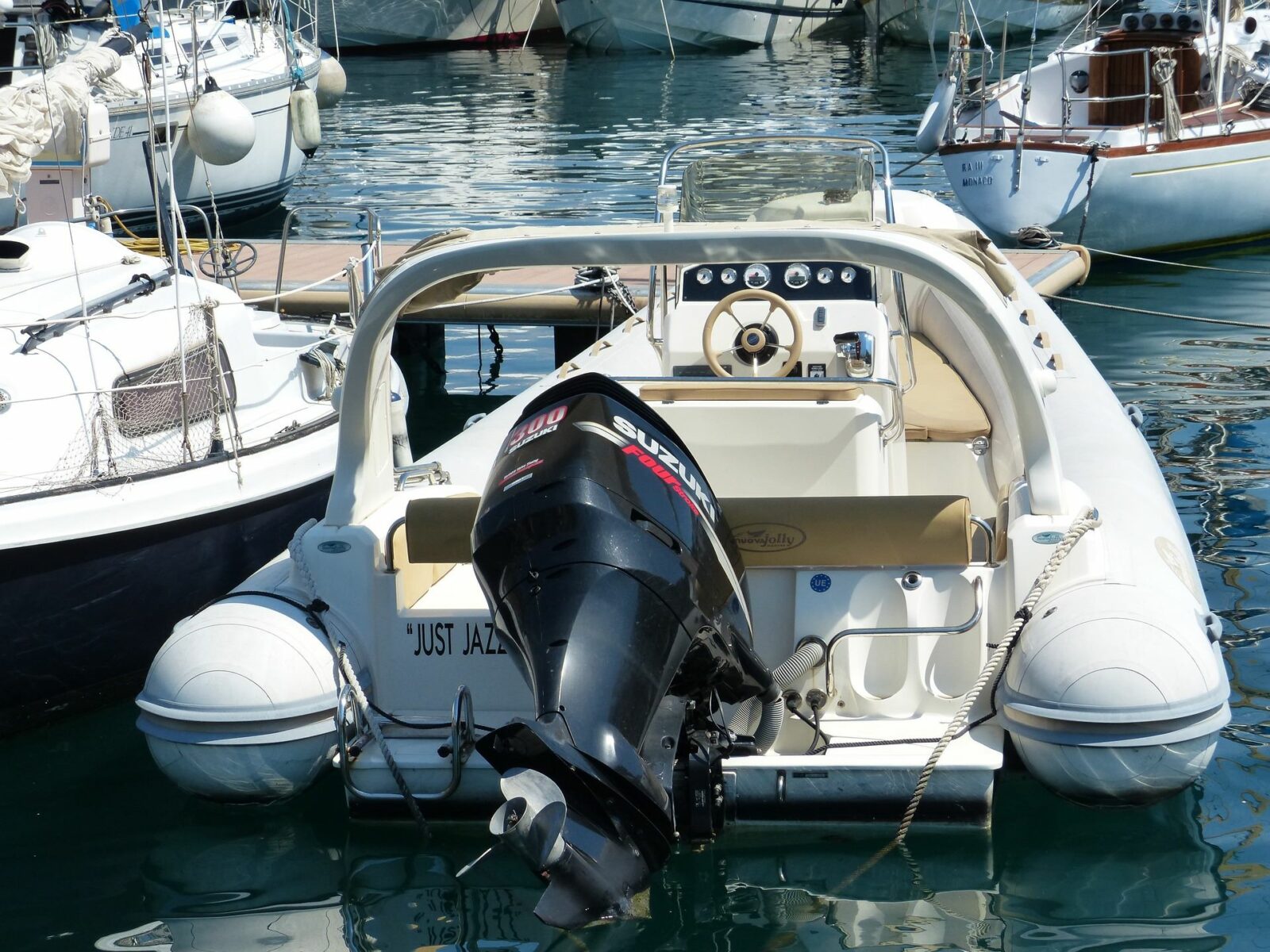 The Different Types of Boat Motors Inboard vs. Outboard vs. Sterndrive