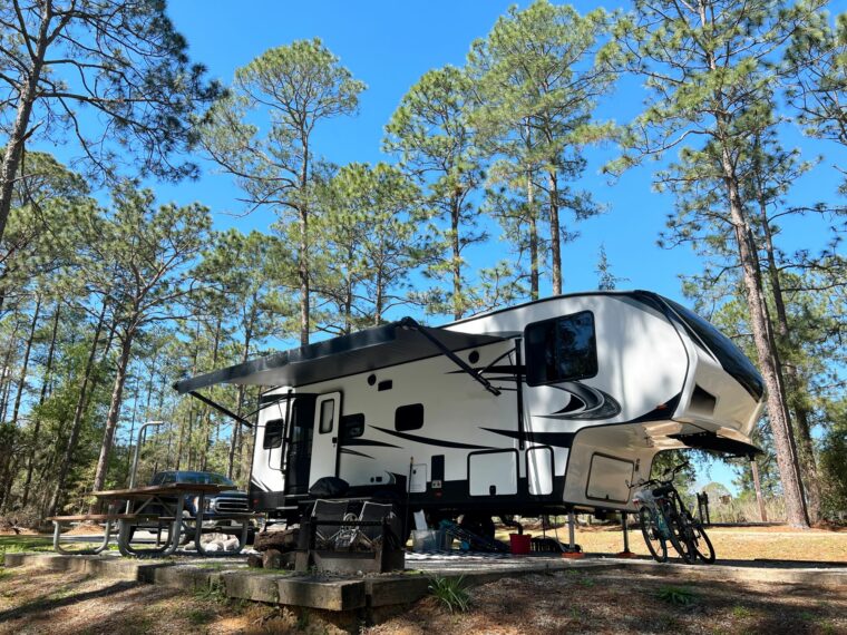 The 18 Best 5th Wheel RVs of 2024 - Neighbor Blog