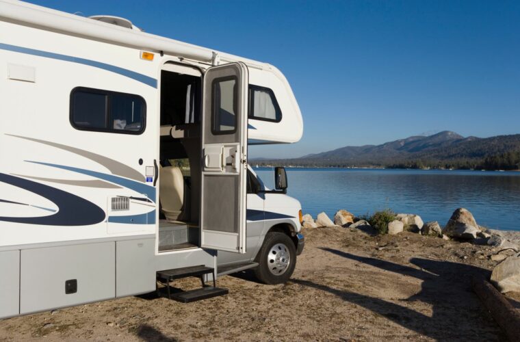 The Best RV for a Family of 6: Our Top Picks for Space, Comfort & Fun ...